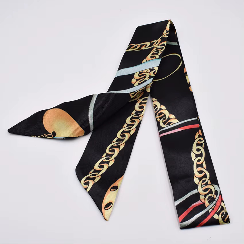 Petit foulard en soie pour femmes