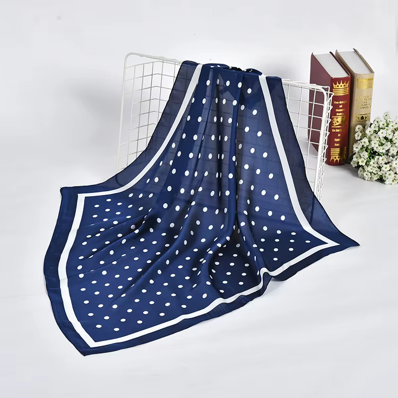 Foulard carré en soie imitée pour femmes musulmanes