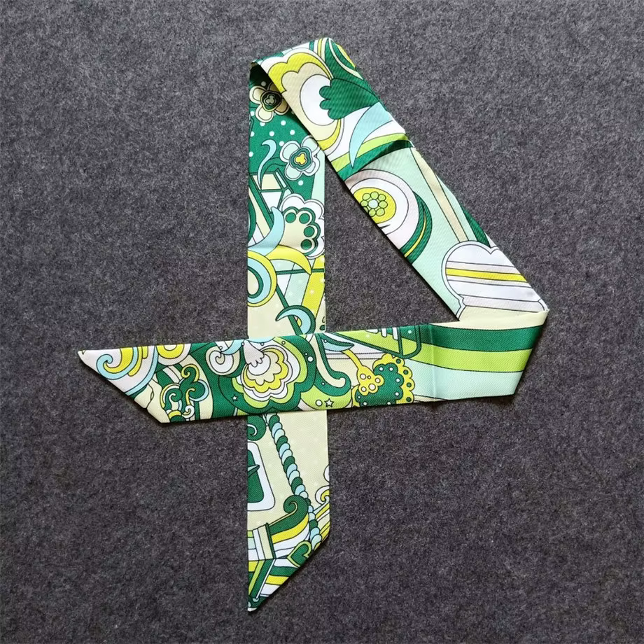 Foulard en soie arc-en-ciel pour femmes