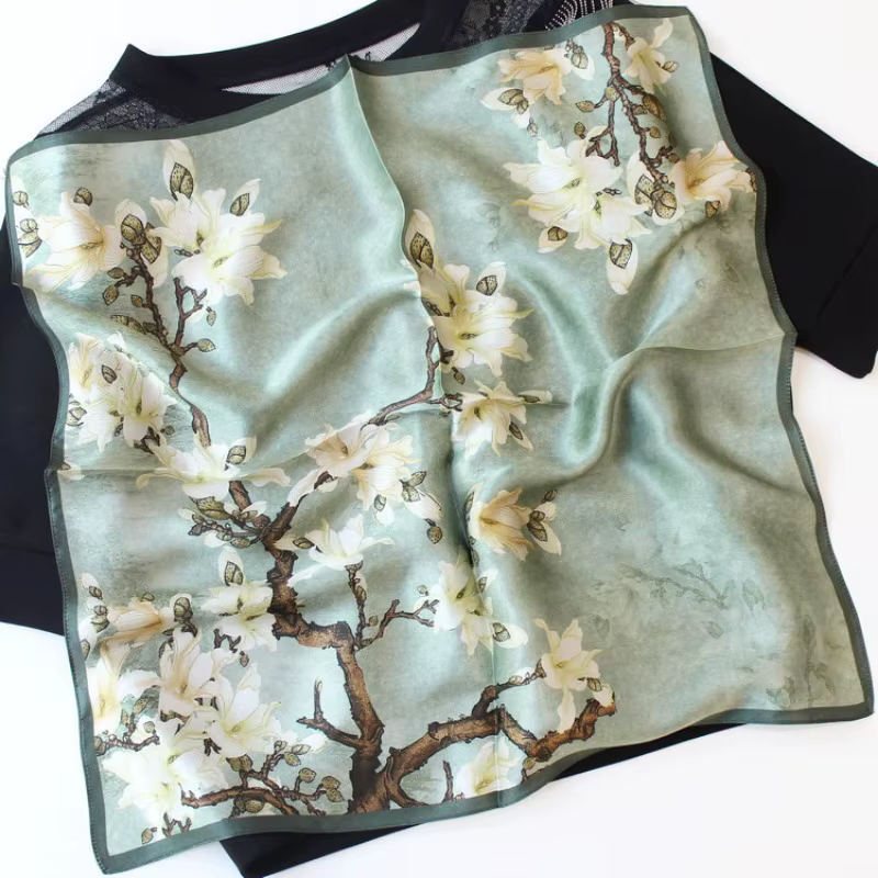 Foulard carré en soie de mûrier 100% naturelle