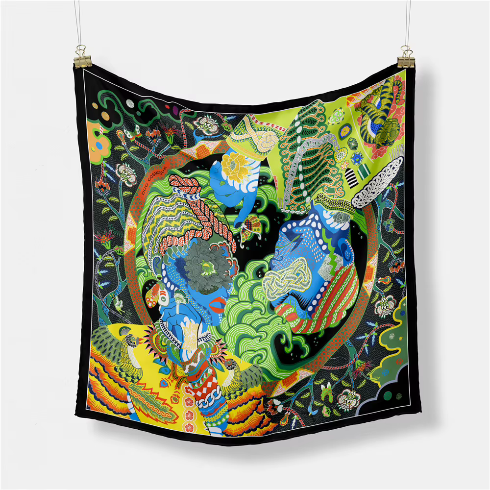 Petit Foulard Carré à Motif Coloré pour Femme