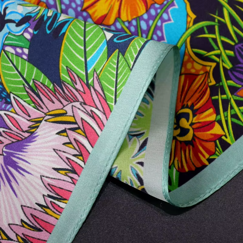 Foulard carré pour femme