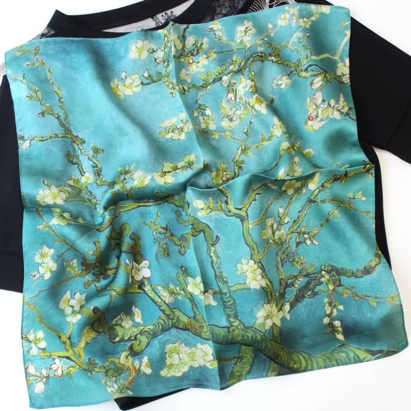 Foulard carré en soie de mûrier 100% naturelle
