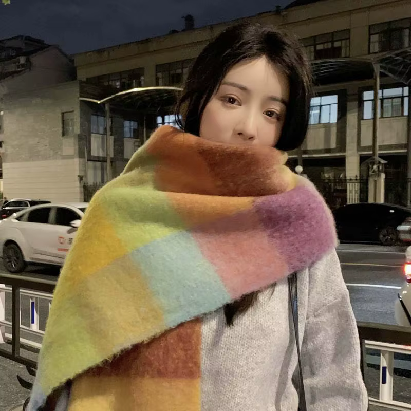 Écharpe à carreaux arc-en-ciel pour femme