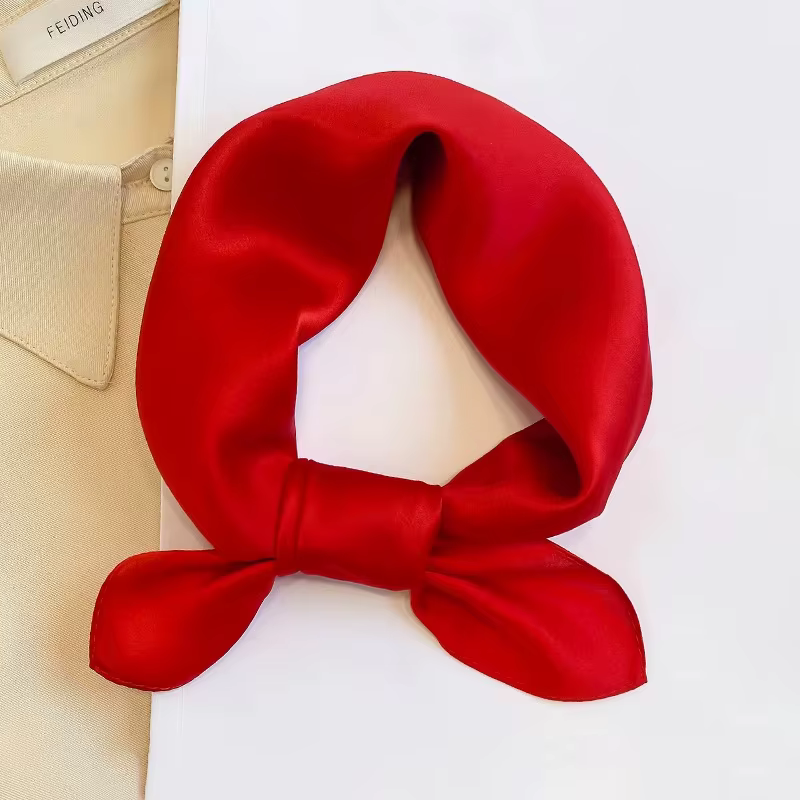 Écharpe 100% soie Bandana femmes foulards carrés foulard mûrier printemps mode luxe haute qualité bandeau Hijab châles