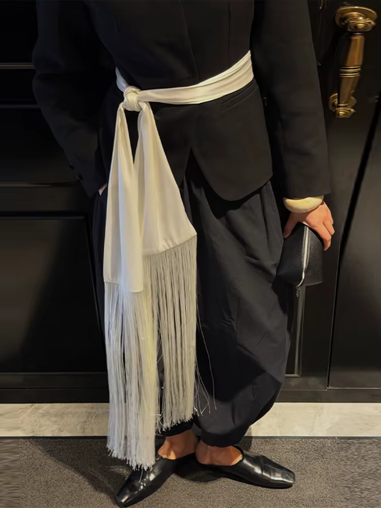 Écharpe décontractée en satin à franges pour femme