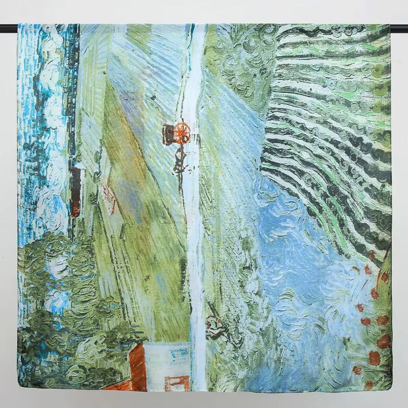Écharpe en soie imprimée « Café Terrace At Night » de Van Gogh pour femmes