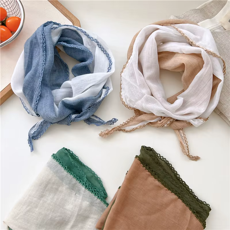 Foulards triangulaires en losange solide