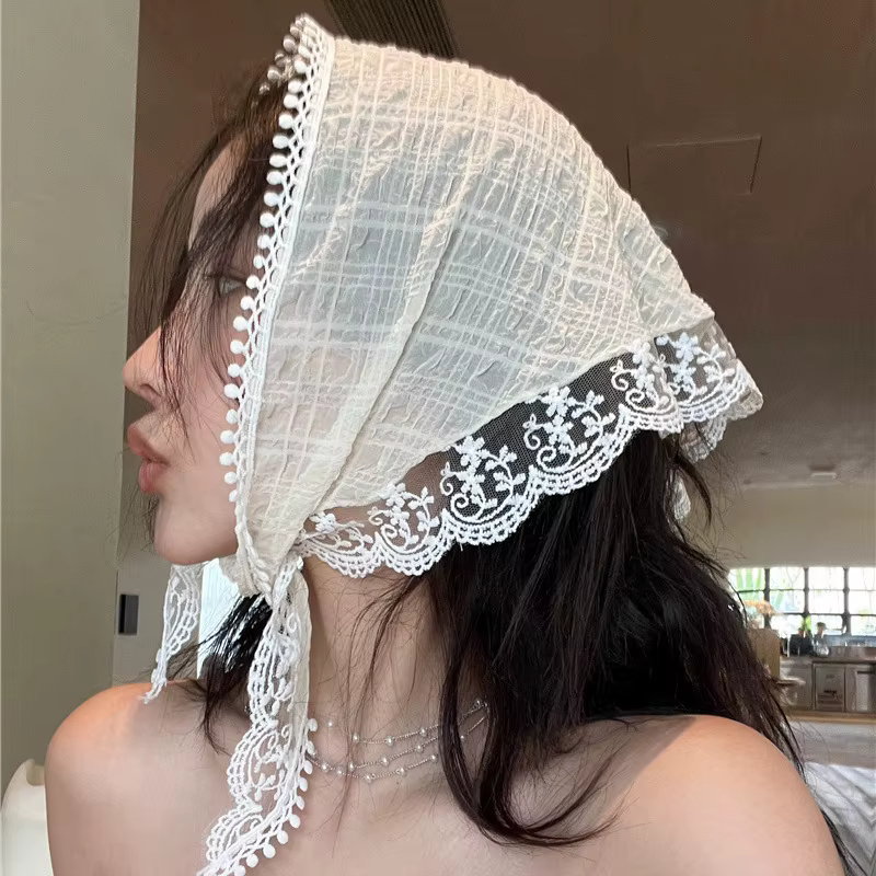 Femmes écharpe triangulaire été mince Protection solaire dentelle foulard français respirant polyvalent bandeau de