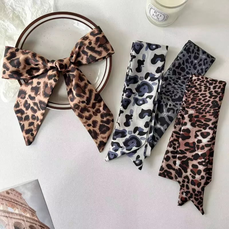 Nouveau foulard en soie imprimé léopard