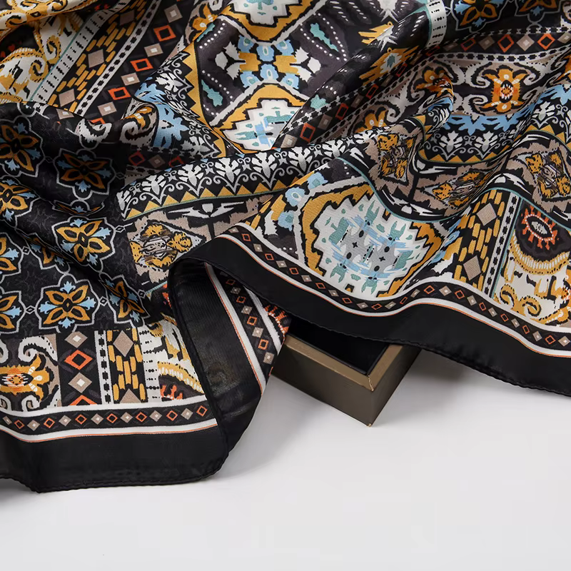 Foulard en soie pour femmes