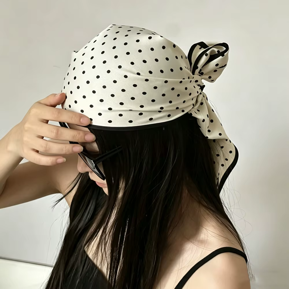 2026 Foulard carré en soie pour femme