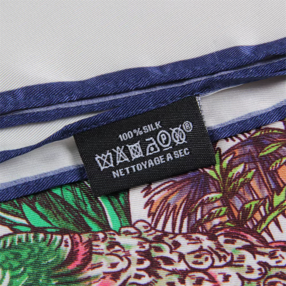 Offre spéciale Foulard en soie femmes imprimé foulards carrés tête Echarpes