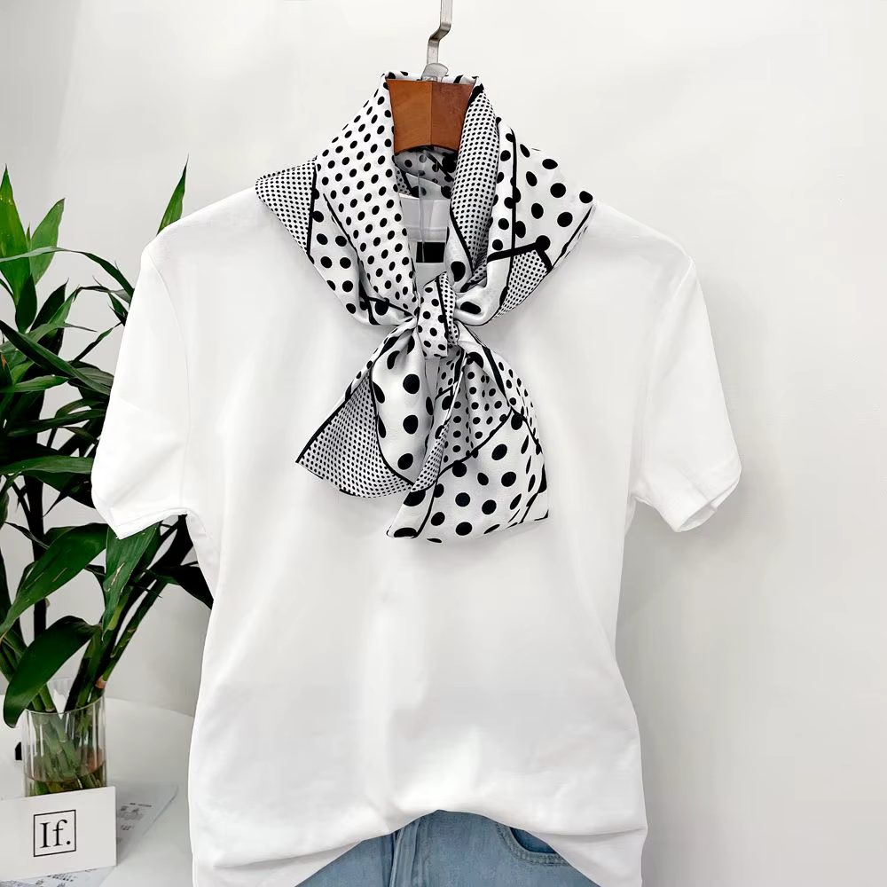 Petits foulards longs en soie pour hommes