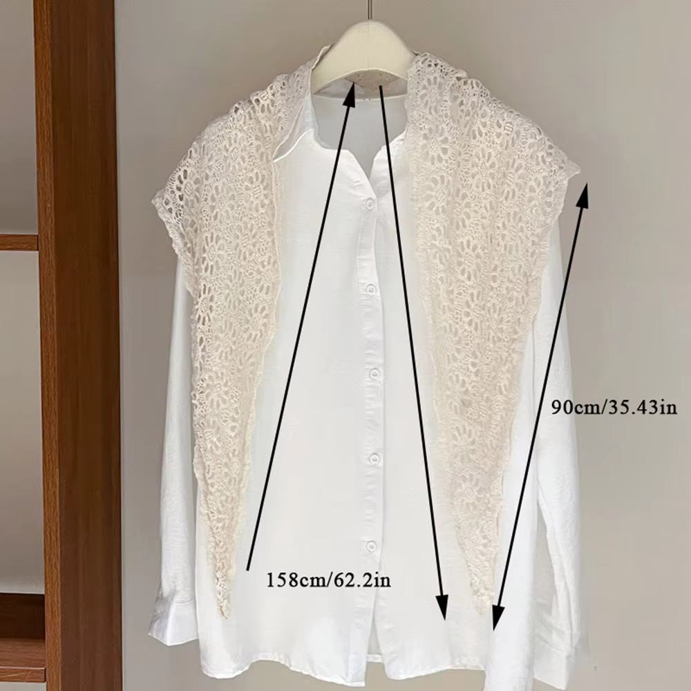 Écharpe triangulaire en crochet rétro