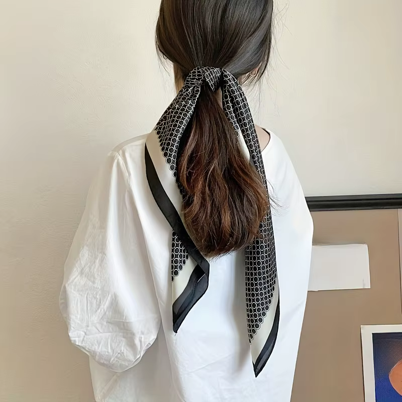 Foulard carré en Satin élégant pour femmes
