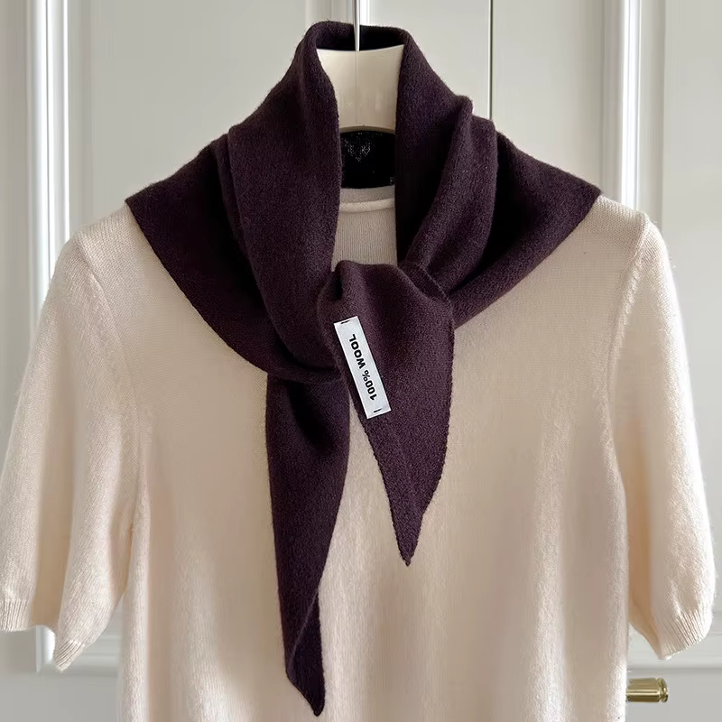 100% nouvelle laine Triangle écharpe pour femmes mode chaud tricoté couleur unie