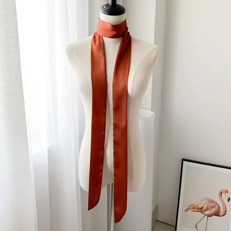 Écharpe longue et maigre pour femme