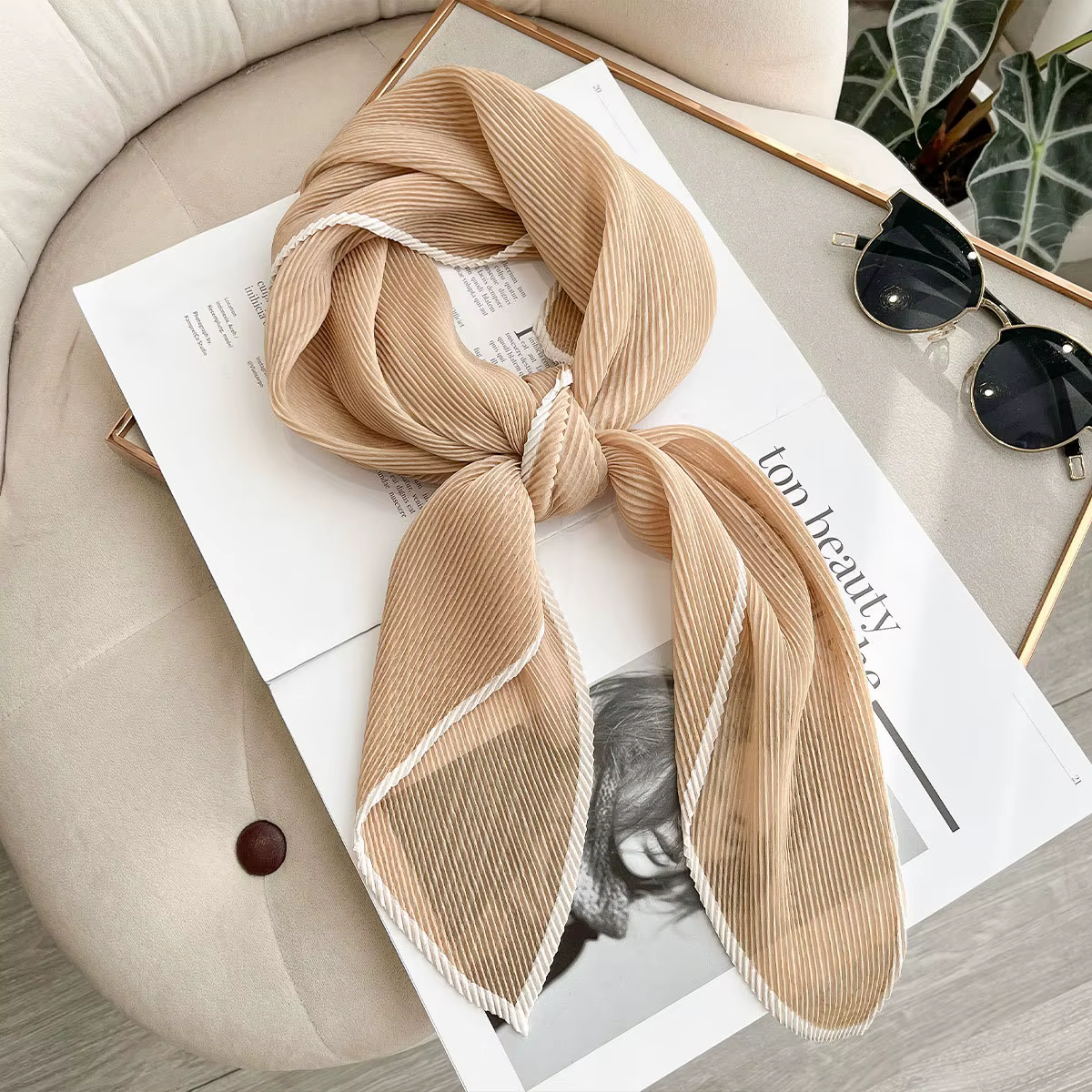 Foulard carré uni en tencel fin