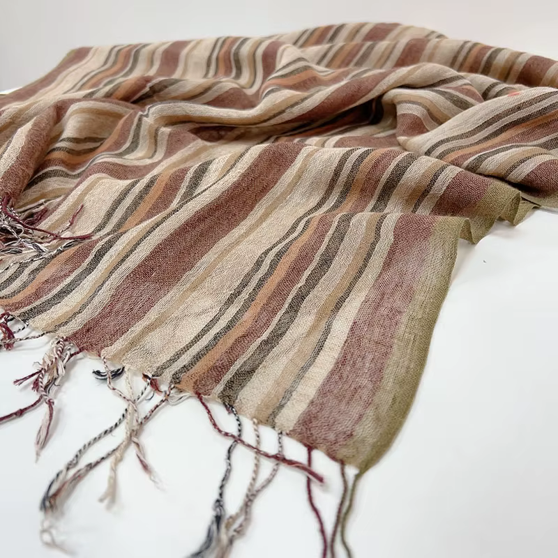 Écharpe marron rayée en coton et lin pour hommes