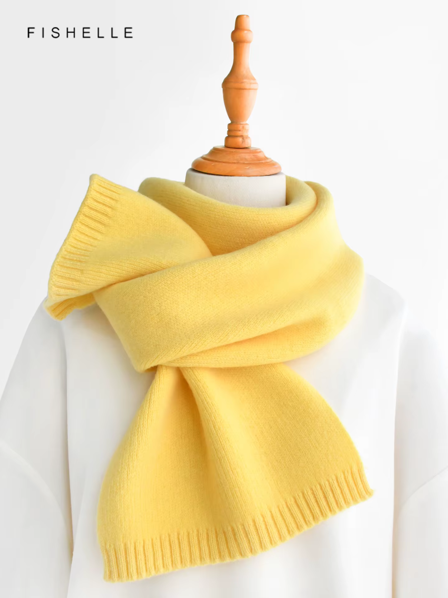 Écharpe 100% laine jaune vif