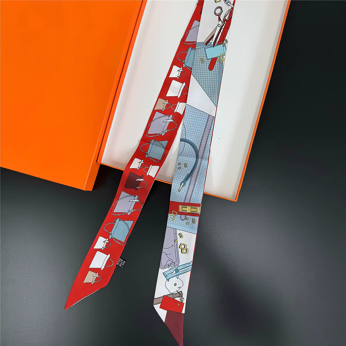 Foulard de cou en soie sergé pour femmes