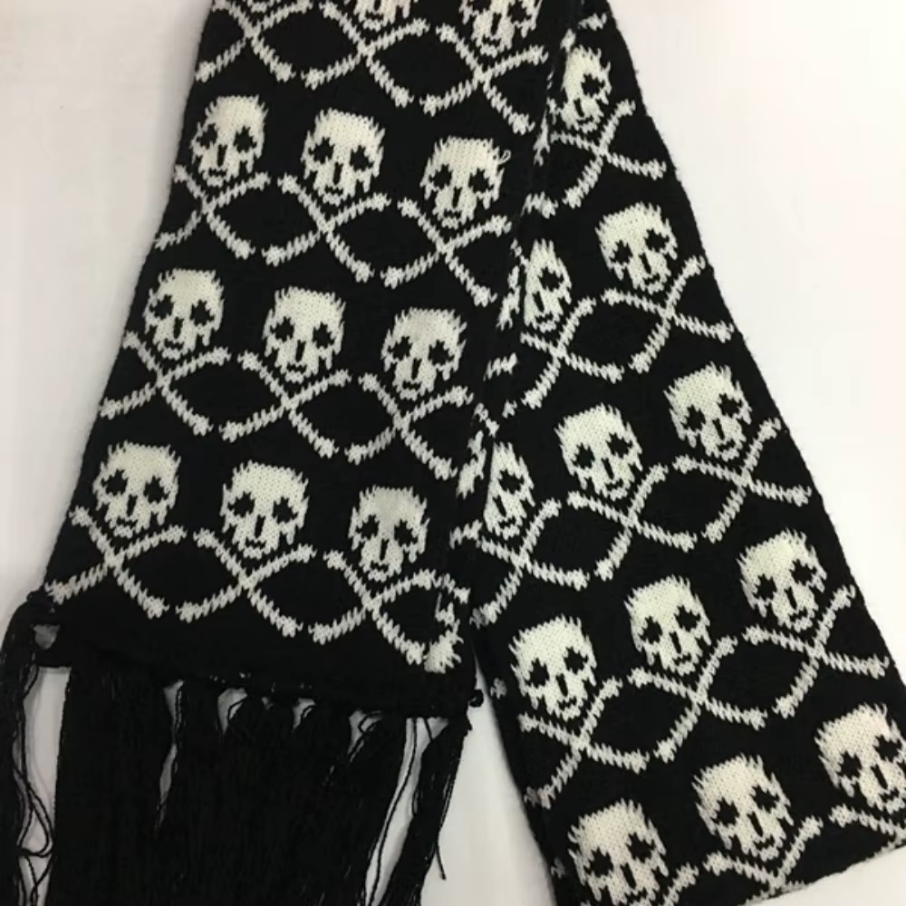 Écharpe gothique en forme de crâne pour Halloween