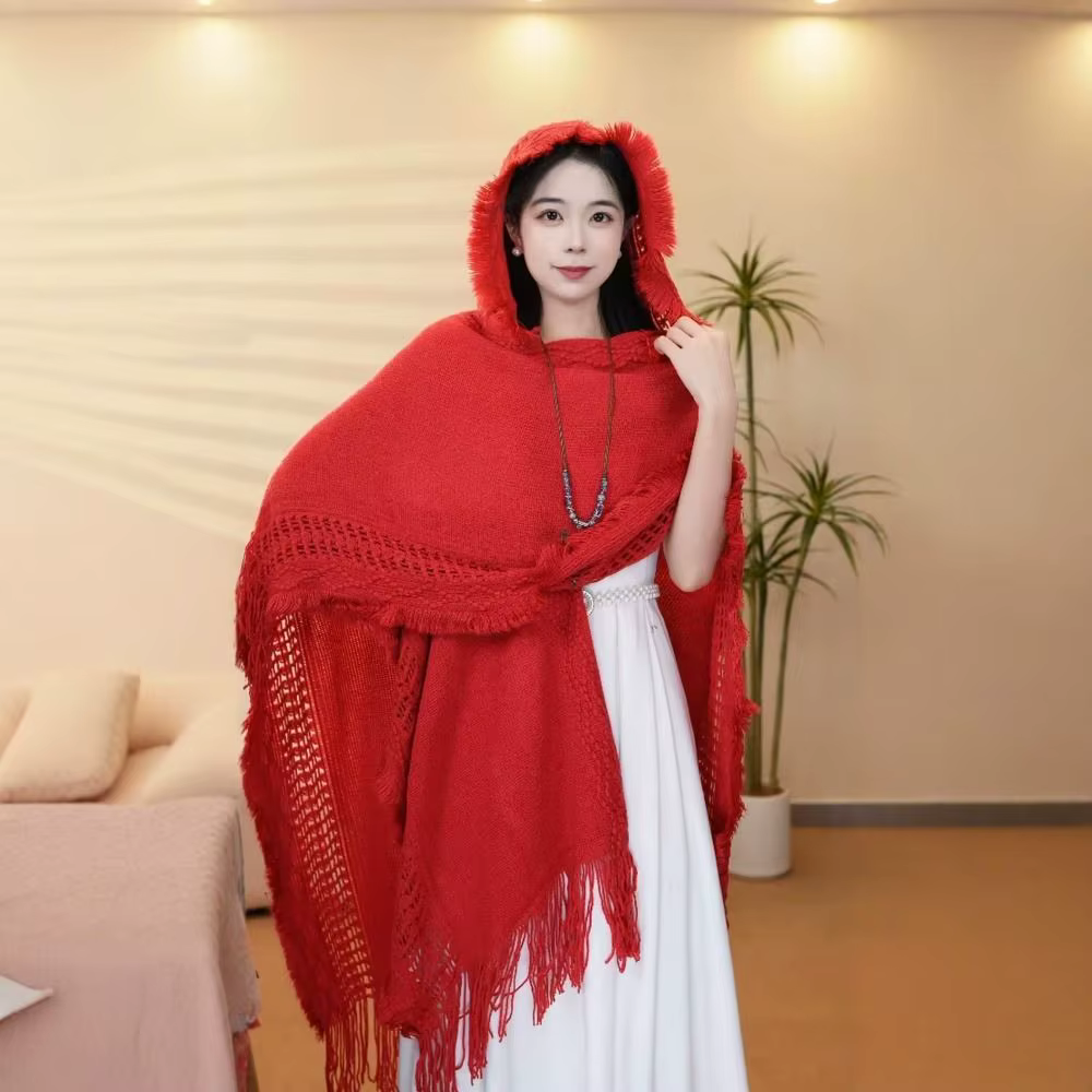 Châle-couverture chaud en tricot à pompons pour femme