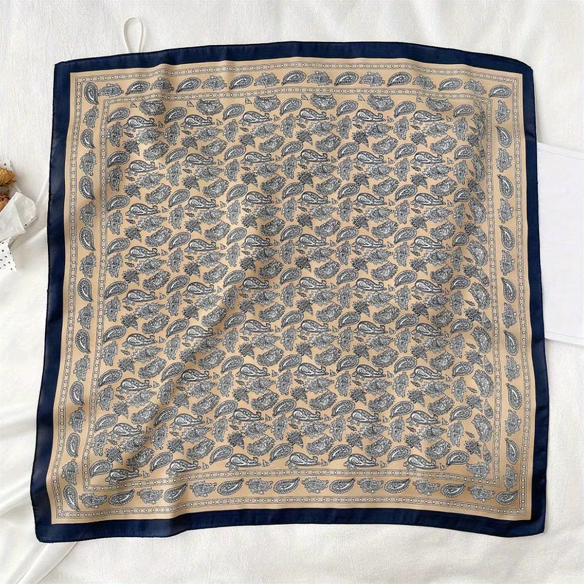 1 foulard à larges bords en imitation soie imprimé paisley pour hommes