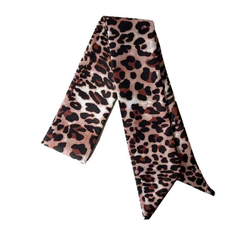 Nouveau foulard en soie imprimé léopard