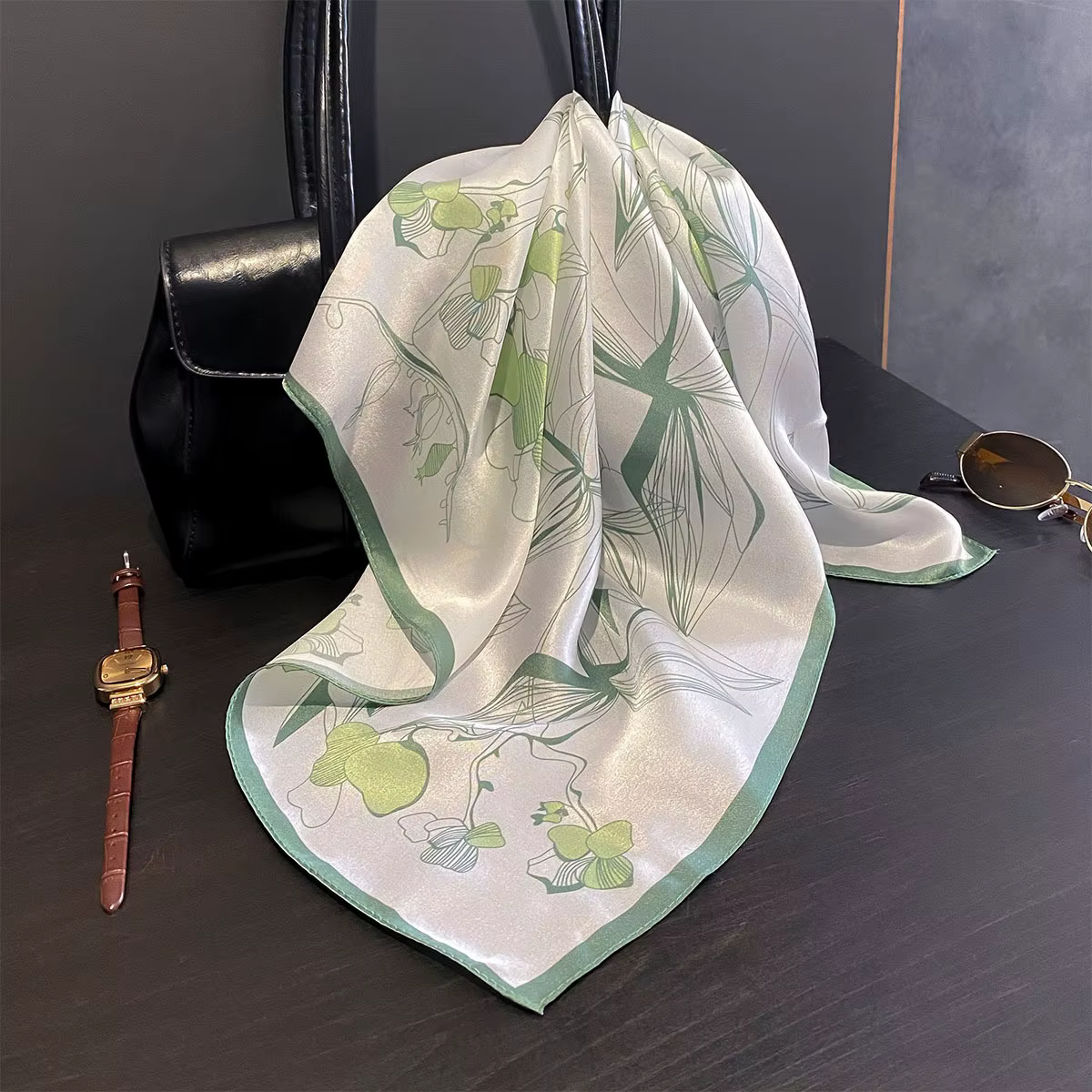 Foulard 100% Soie de Mûrier Véritable pour Femme