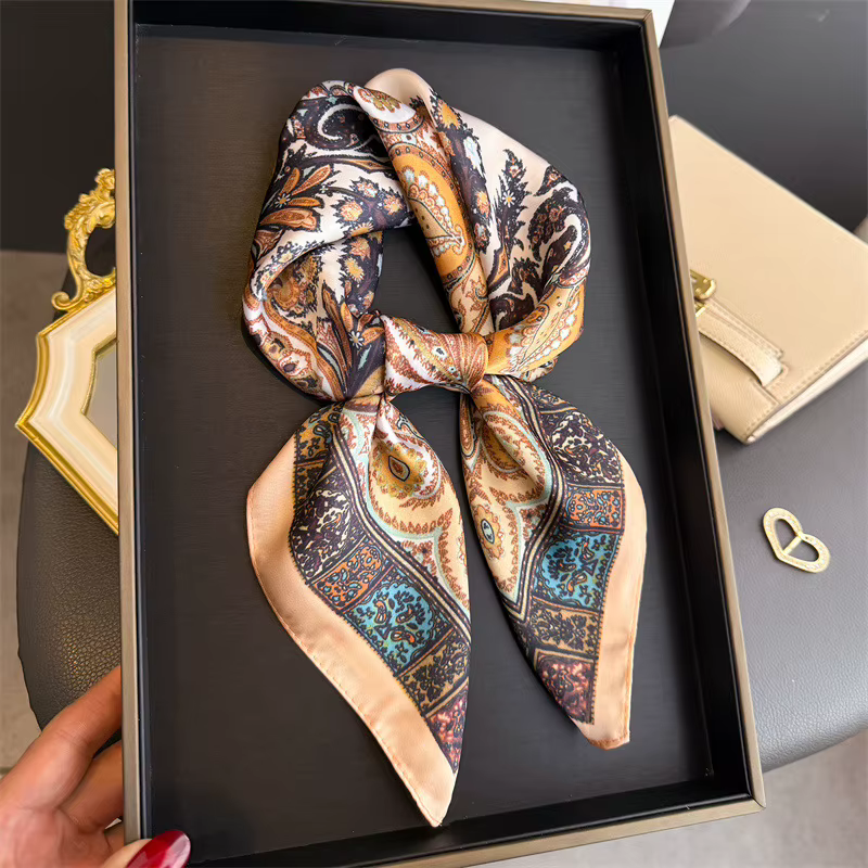 Nouveau foulard carré 2026 pour femmes