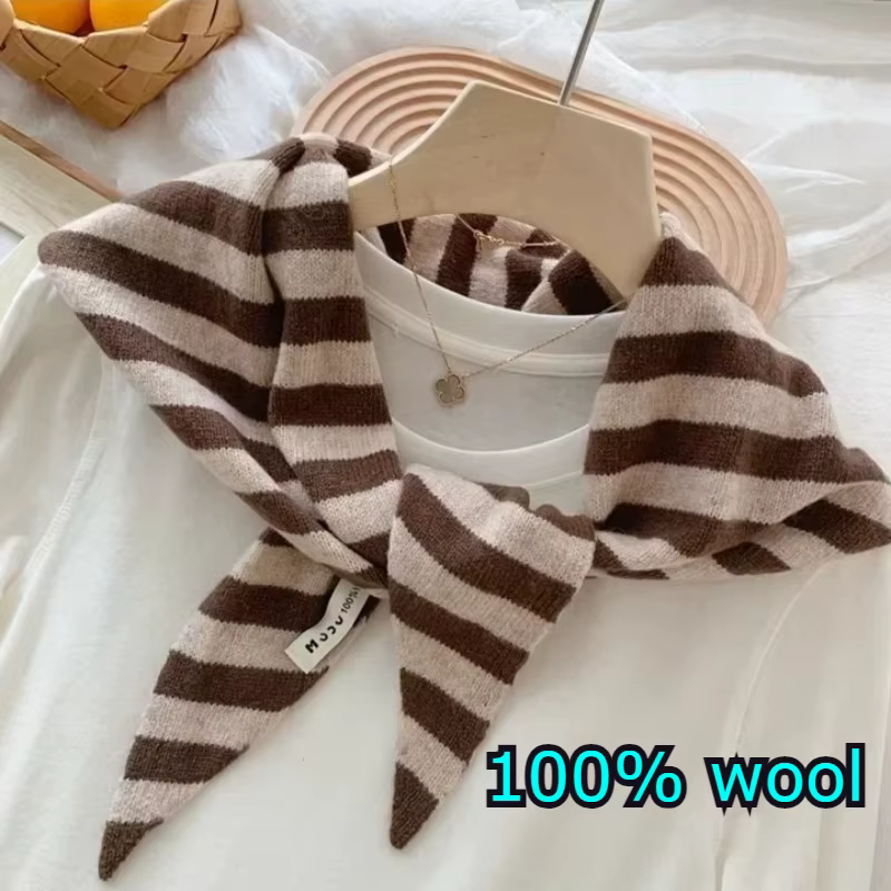 Écharpe Triangulaire à rayures coréennes 100% laine