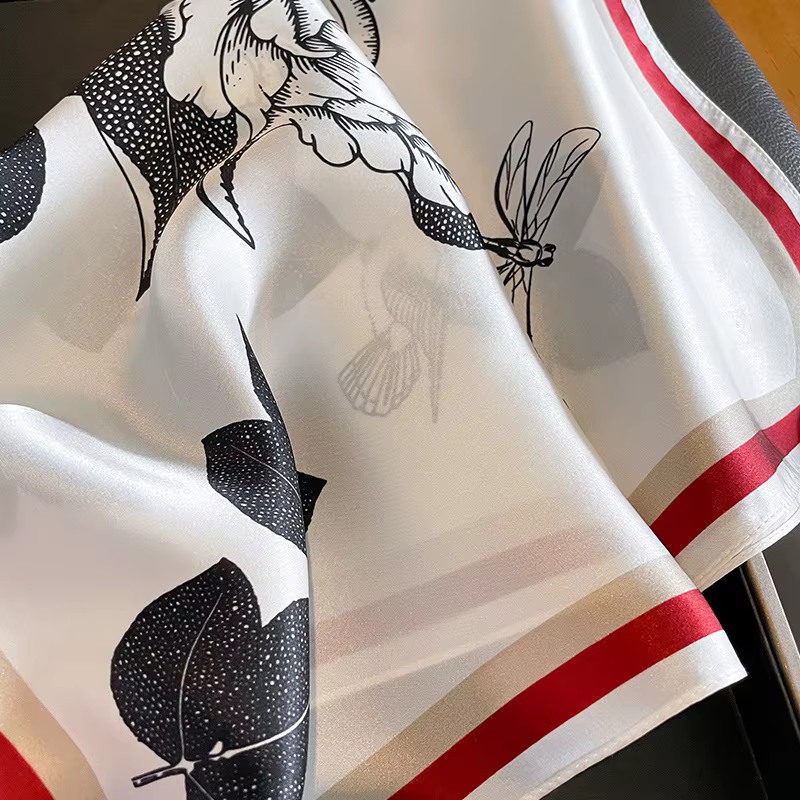 100% mûrier soie cou écharpe Femme marque de luxe tête florale foulards de cheveux printemps Foulard enveloppes carré