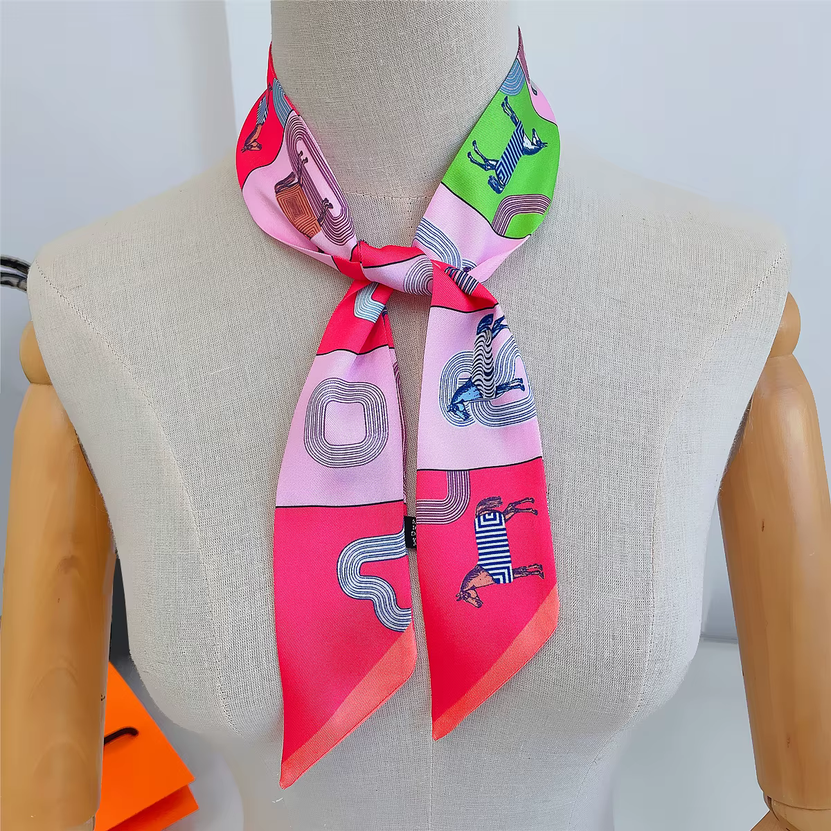 Marque Design treillis cheval écharpe femmes luxe Foulard en soie mode cheveux bandeau