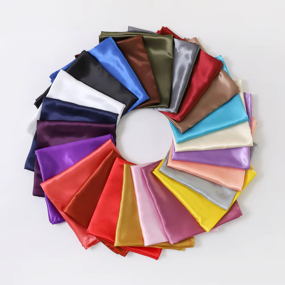 Écharpe carrée en Satin 90cm