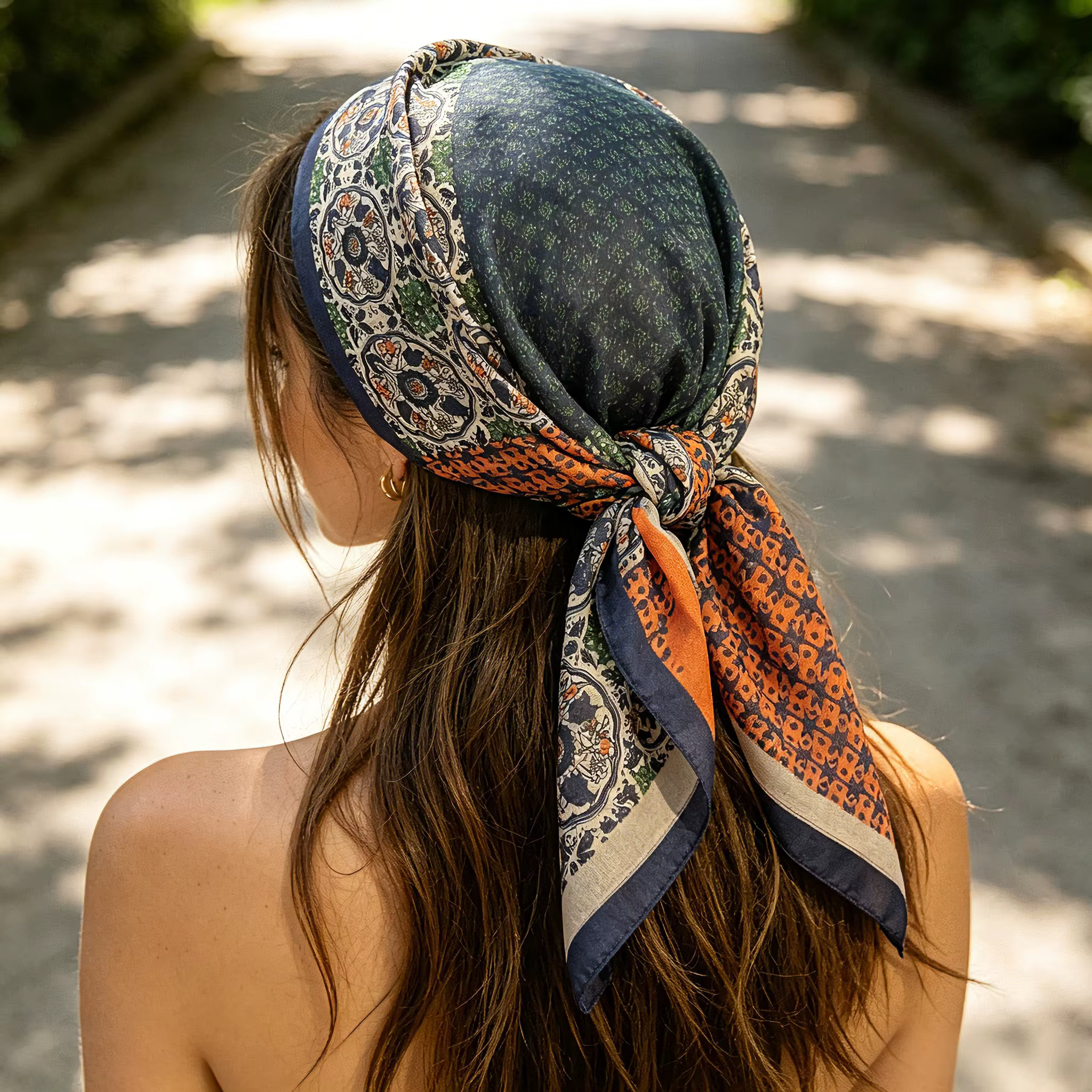 Nouveau Foulard Carré 2026 pour Femme – Élégant Hijab Rétro Paisley