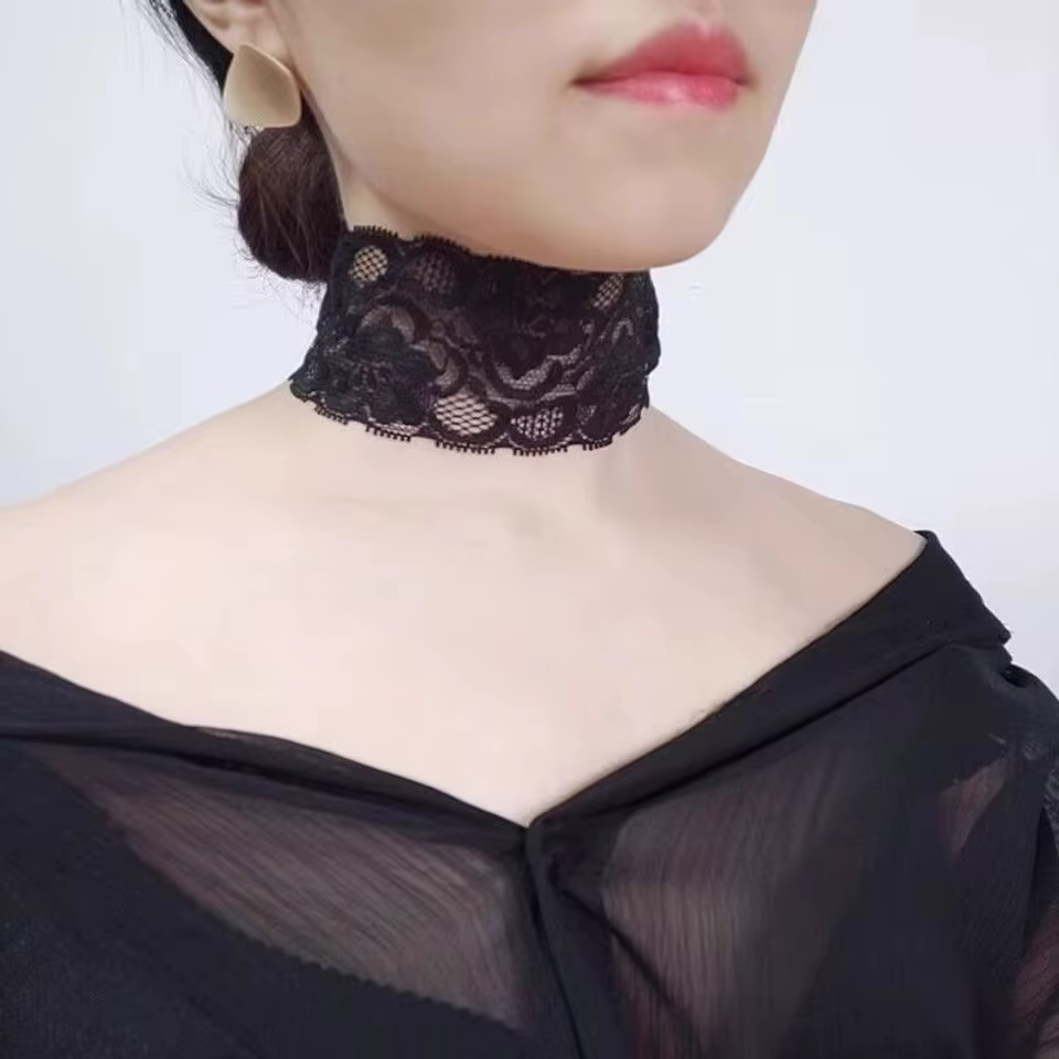 Écharpe de protection du cou en dentelle