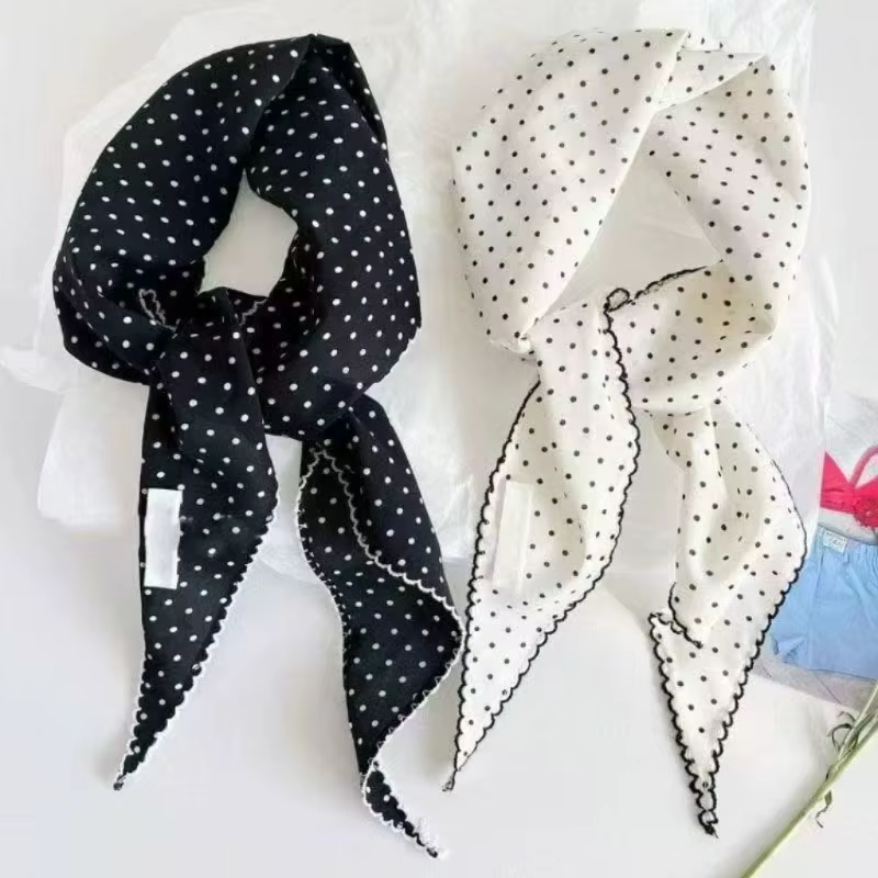 Écharpe à pois noirs et blancs pour femmes et filles