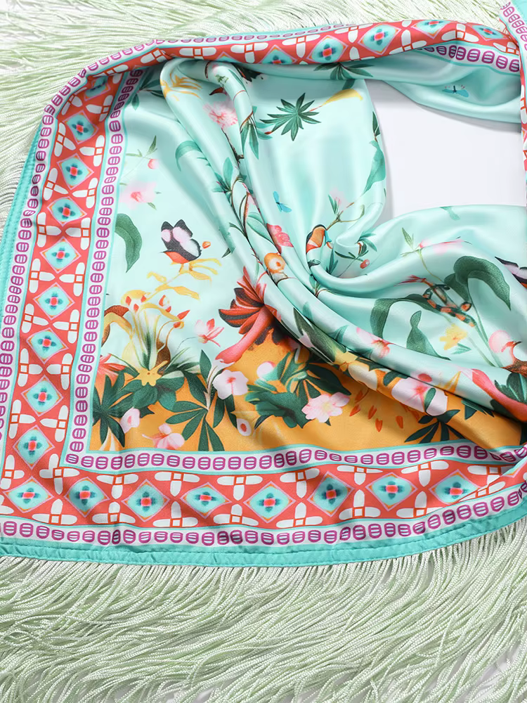 Foulard carré vintage en satin pour femme avec pompons