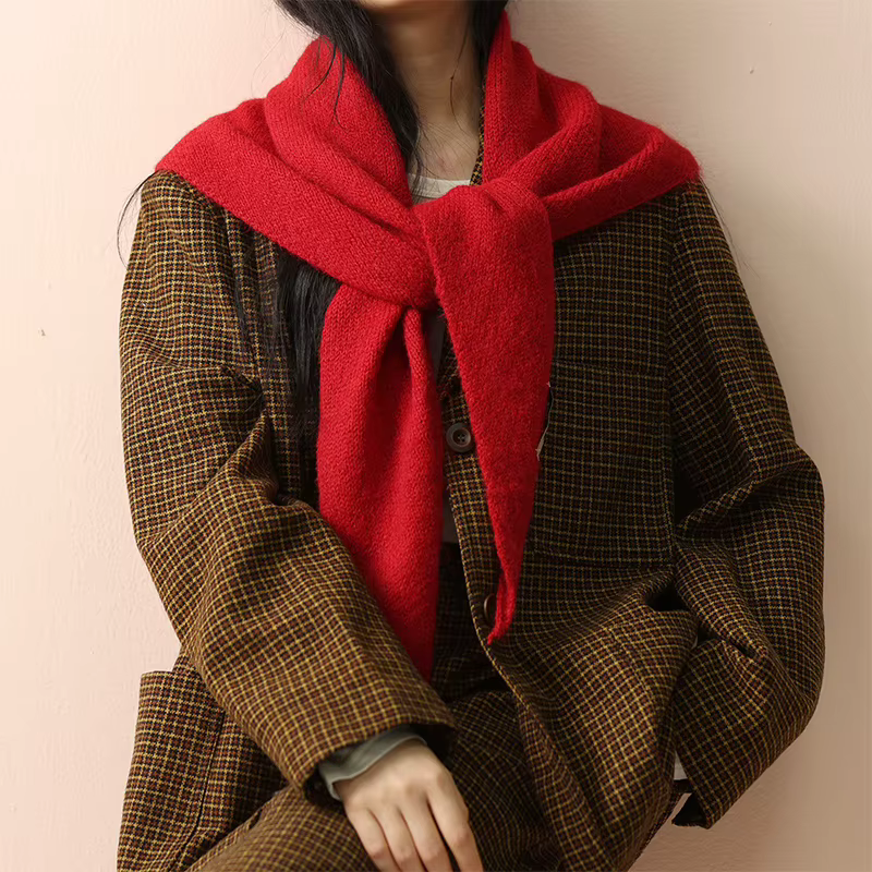 Grande taille laine Style coréen tricoté écharpe triangulaire femmes hiver chaud foulard châle vendu couleur