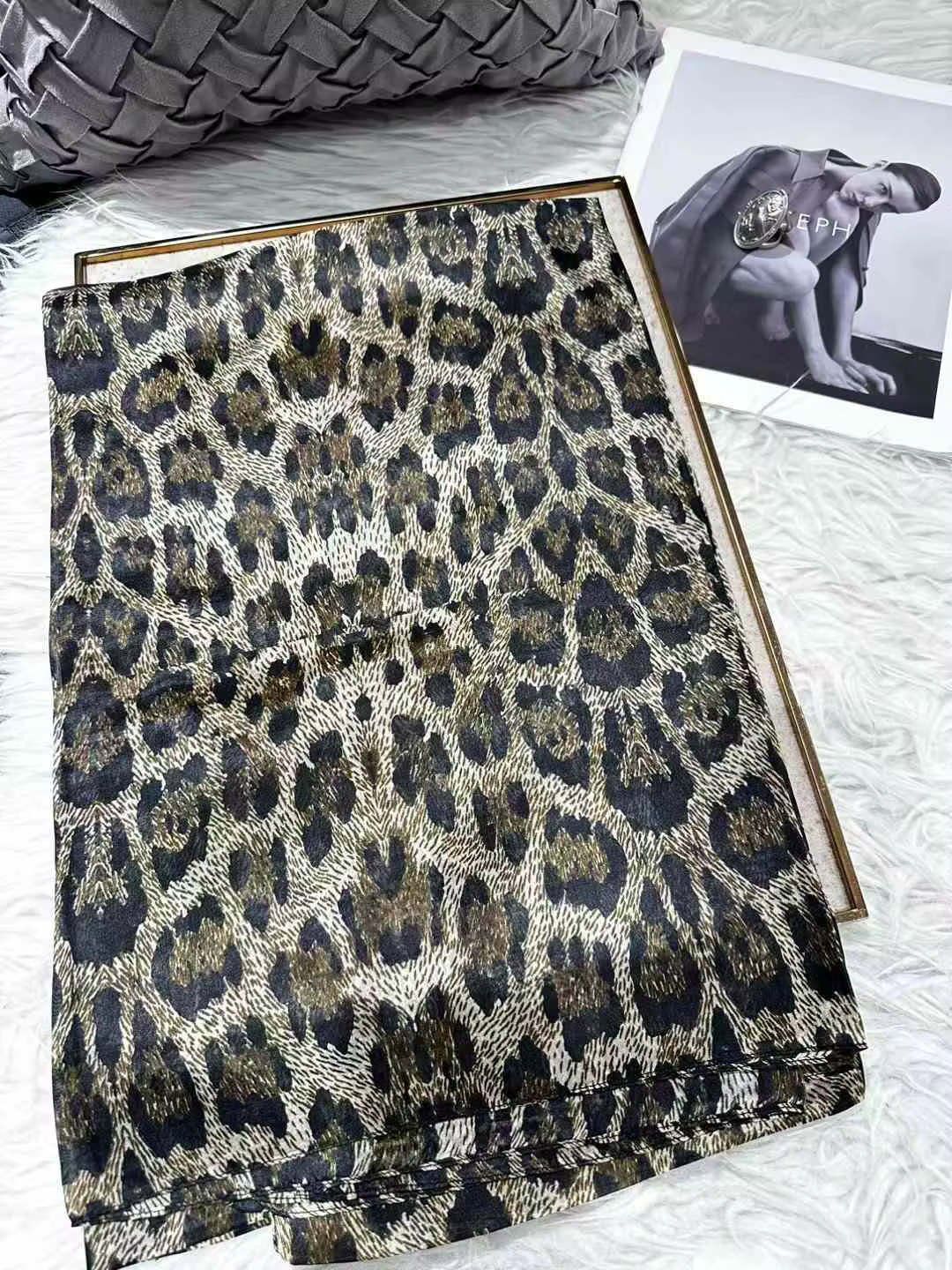 Écharpe à imprimé léopard pour femme