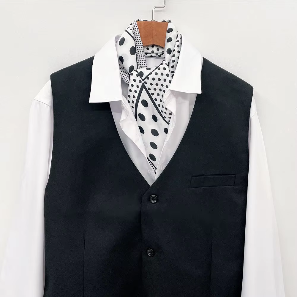 Petits foulards longs en soie pour hommes