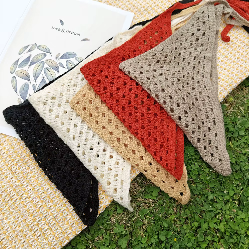 Foulard triangulaire vintage en crochet pour femme