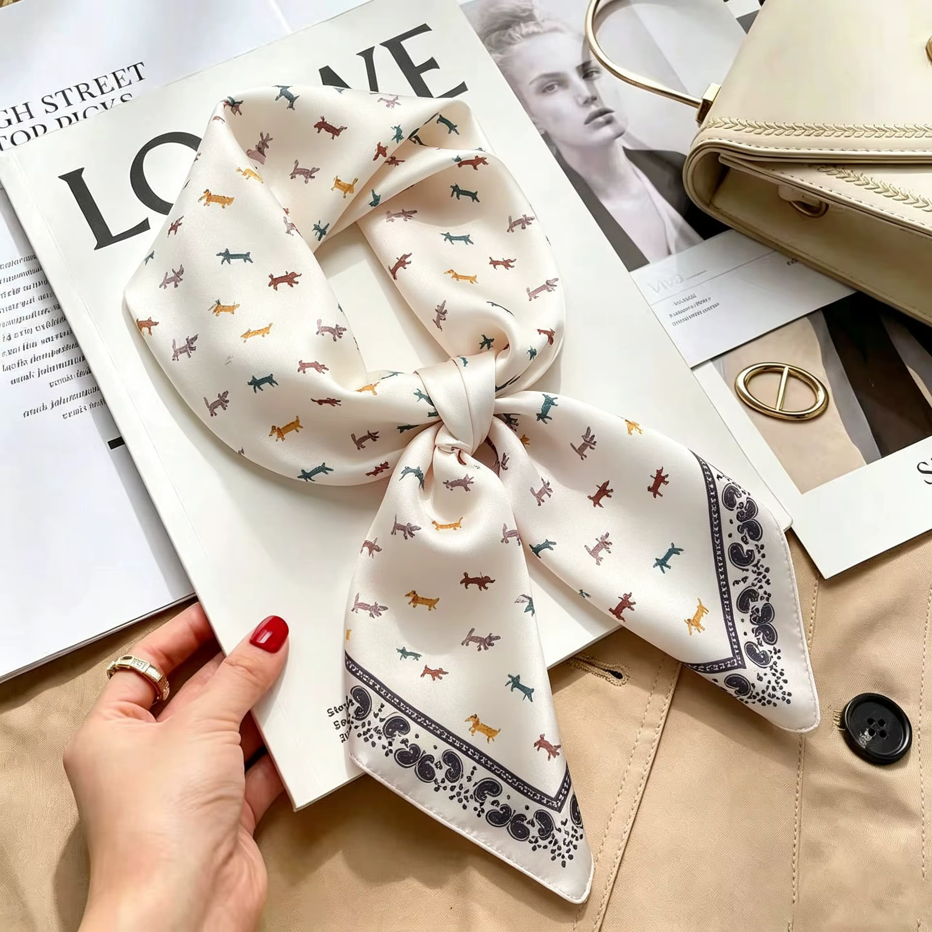 Foulard en soie 70x70 cm pour femme