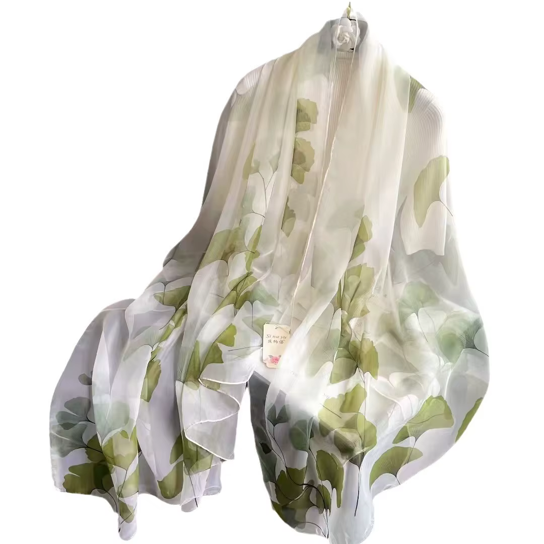 Élégant foulard de plage ultra-soyeux en fibre de polyester haut de gamme