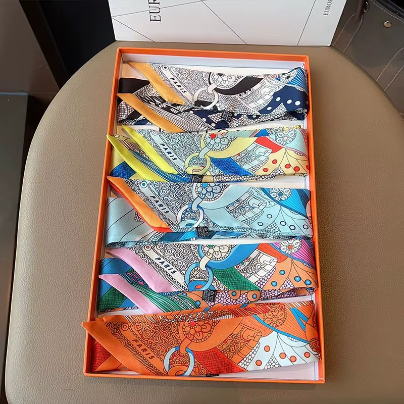 Foulard en soie imprimé rétro français 5x90cm