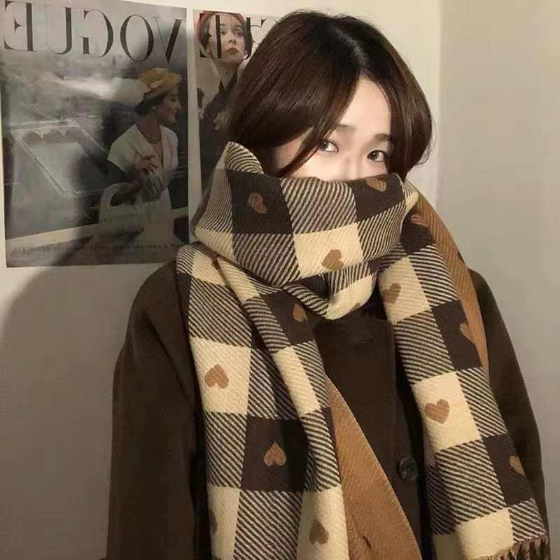 Nouvelle écharpe à carreaux tissée pour femmes en automne et en hiver