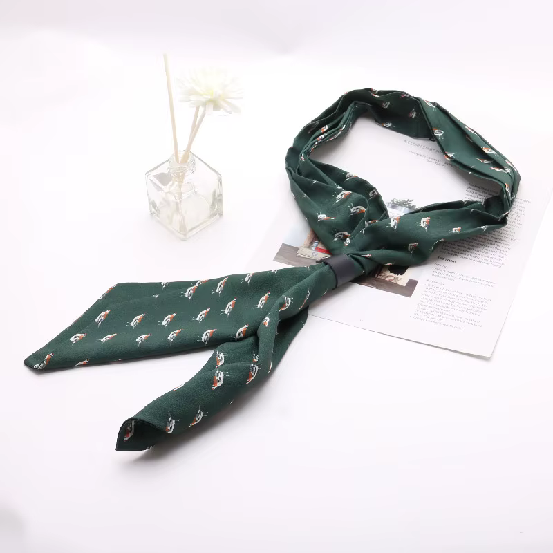 Foulard carré en soie blanche pour hommes