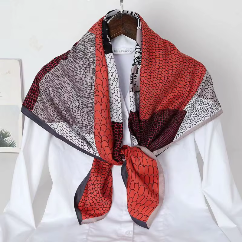 Foulard carré de haute qualité pour femme